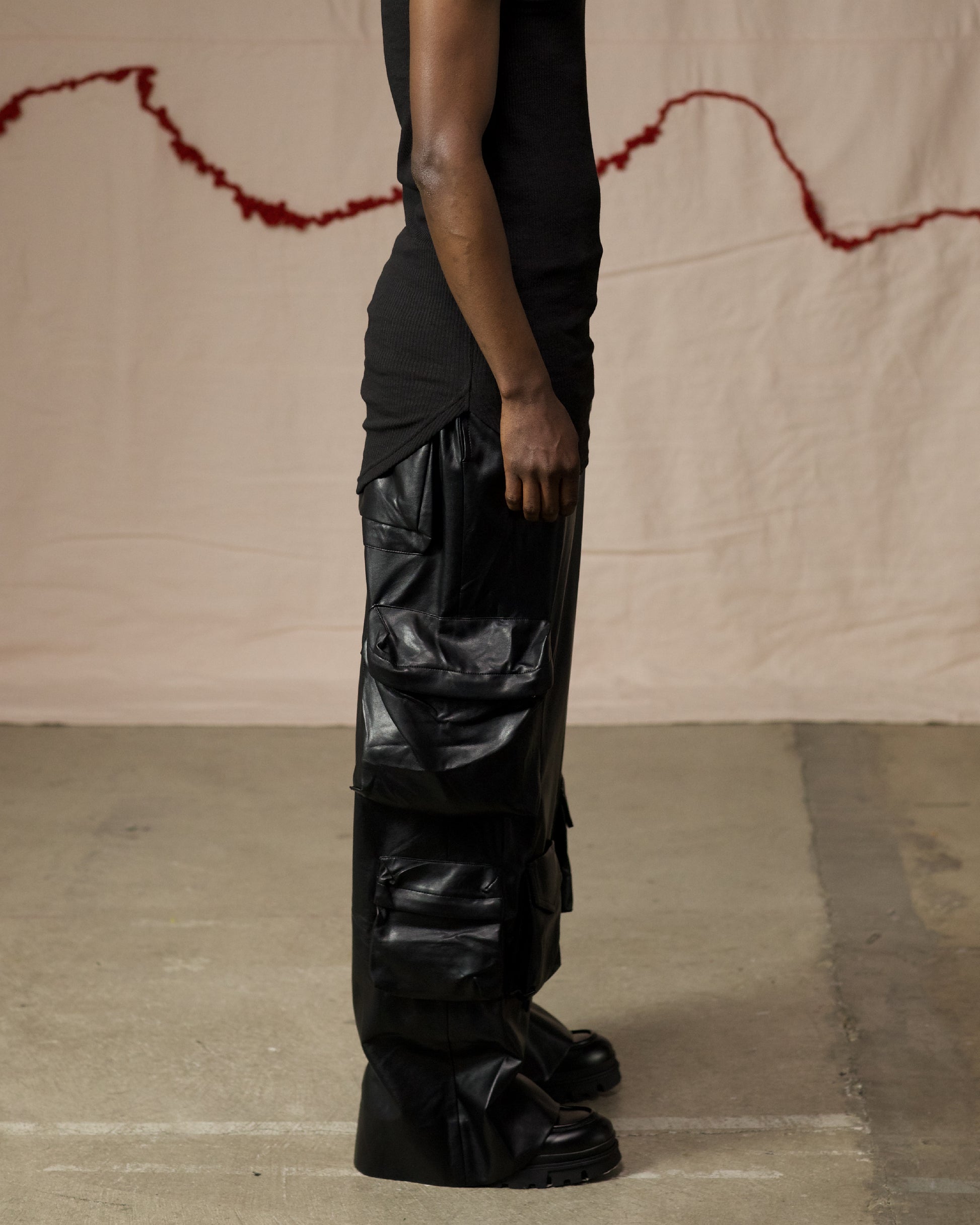 Side View of Trunk Pocket Cargo Pant by Mind Less